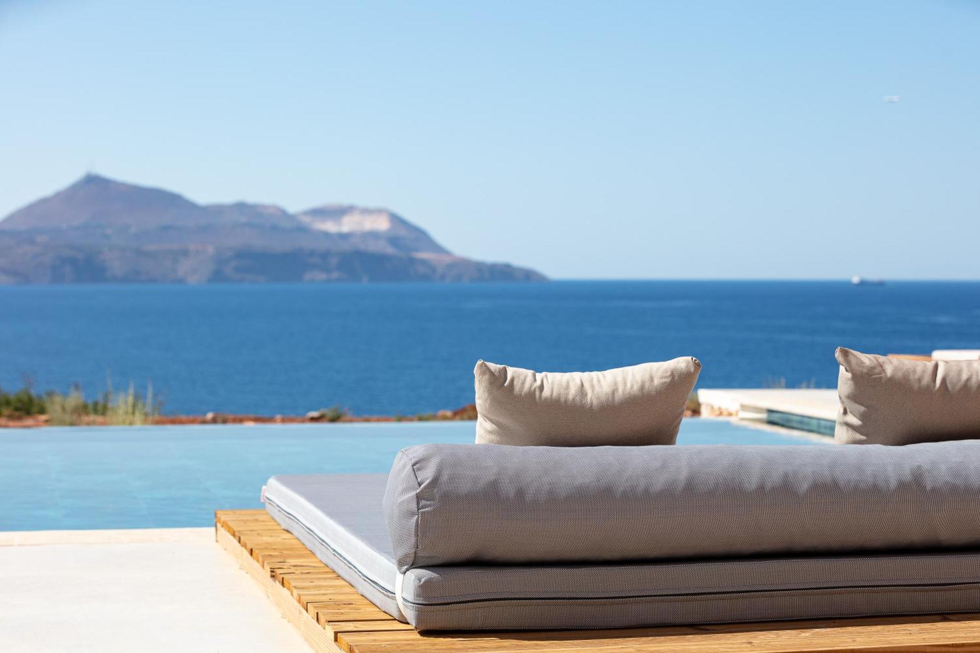 Boutique Dionysos Villa *